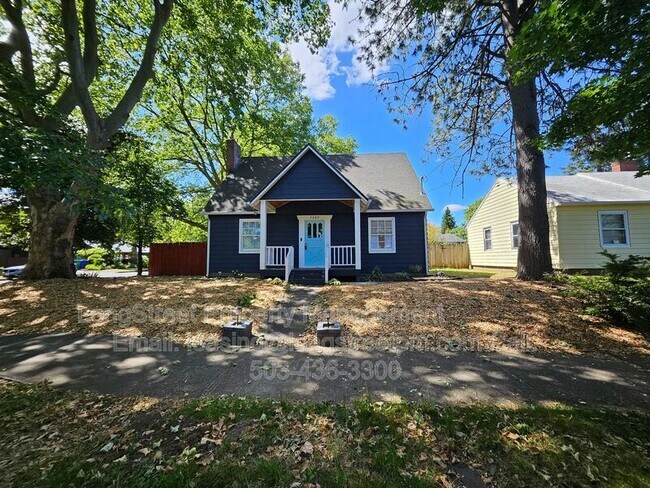 Foto del edificio - 7209 N McKenna Ave