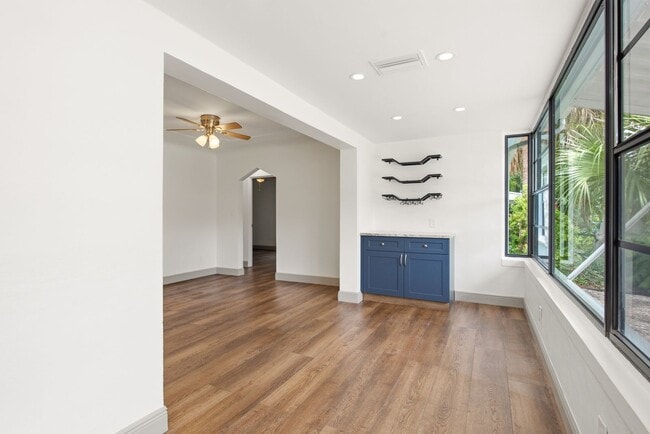 Foto del edificio - 517 41st Ave S