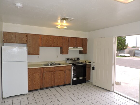 Foto del edificio - 9602 N 11th Ave