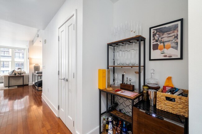 Foto del edificio - 1125 Maxwell Ln