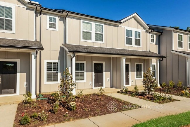 Building Photo - 219 River Rock Dr