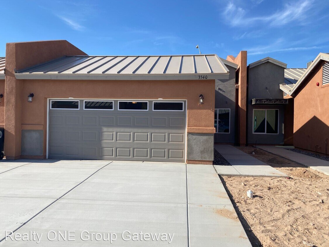 Primary Photo - 2 br, 2 bath House - 3544 E. Udall Lane