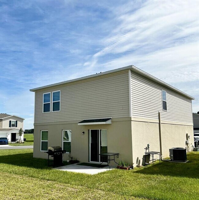 Building Photo - 1773 Nebraska Loop