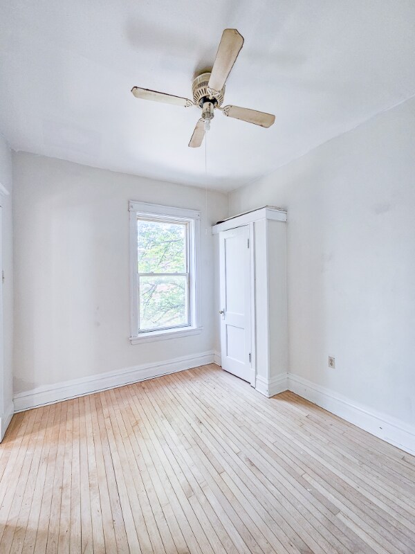 Photo - 3208 W Beach Ave Apartment