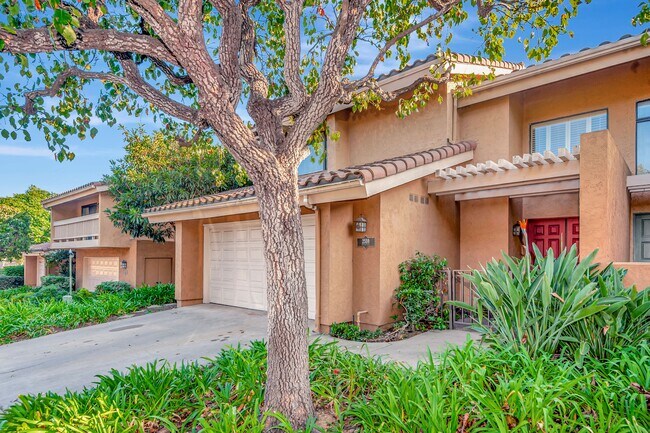 Building Photo - 2559 Caminito Muirfield