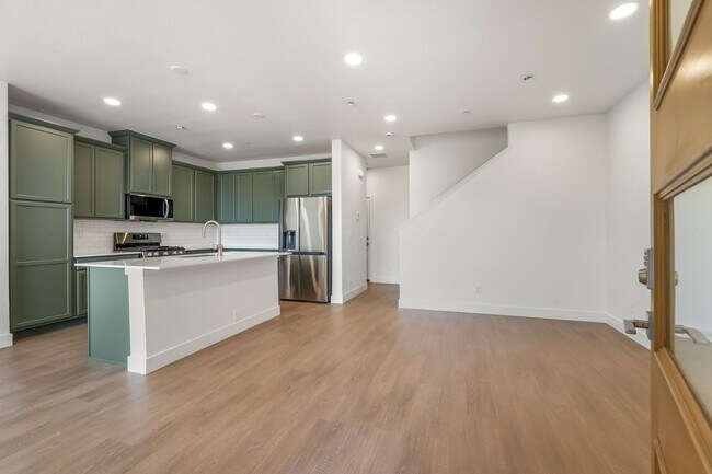 Foto del edificio - Brand New 3 Bed Townhome in Timnath Ranch
