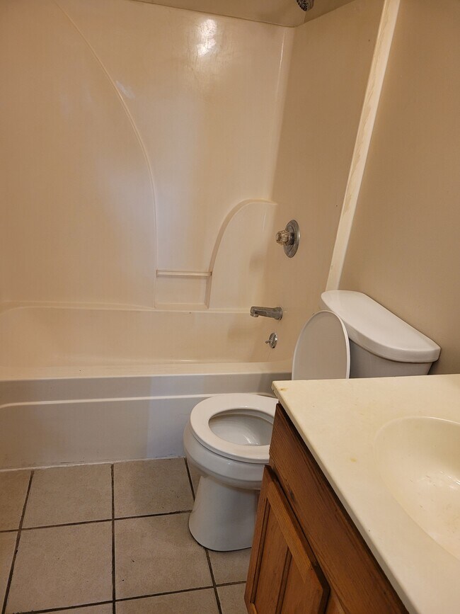 Foto del edificio - 321 E Mill St