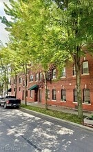 Building Photo - 1066 E 62nd St