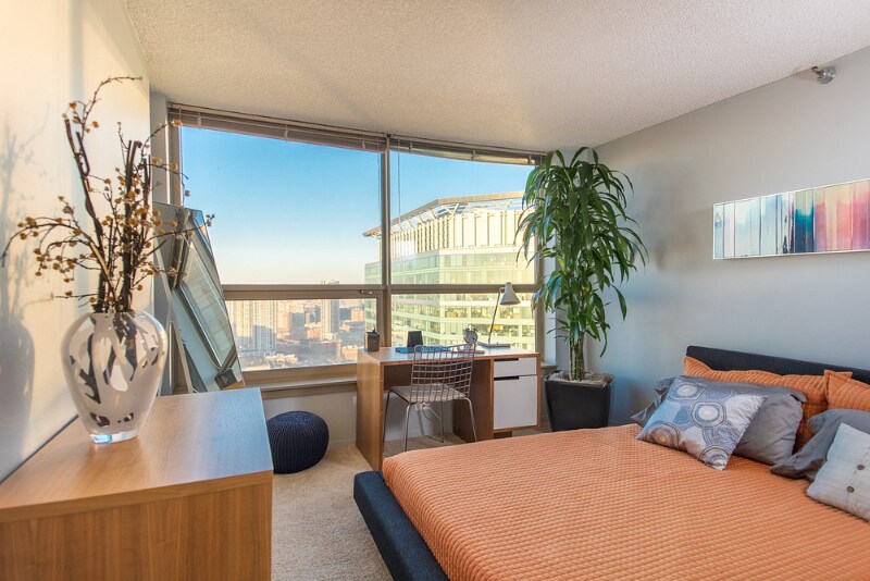 Foto del edificio - 560 W Madison St