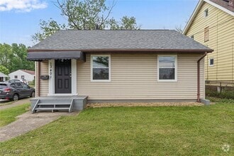 Building Photo - 13401 Puritas Ave