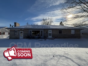 Building Photo - 513 James Dr