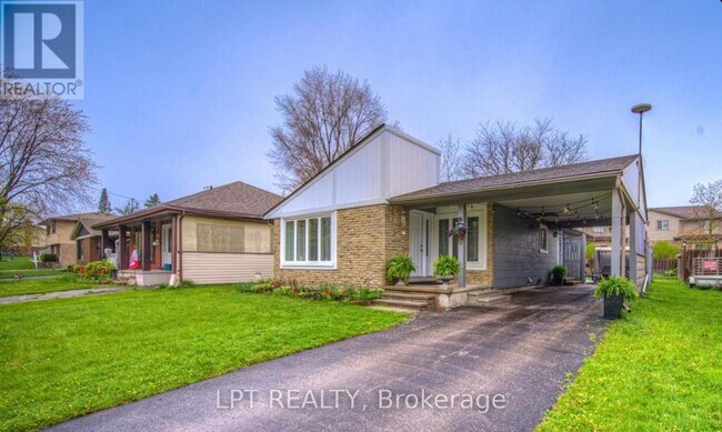 Building Photo - UPPER- 16 BLACKWELL DRIVE