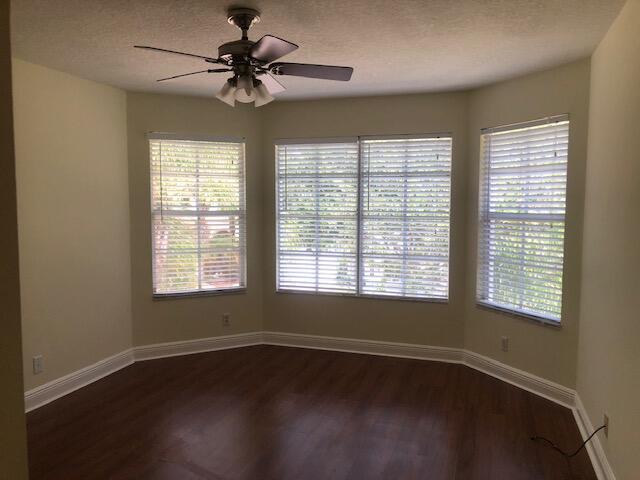 Foto del edificio - 10712 Lake Wynds Ct