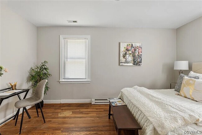 Foto del edificio - 3601 Meadowbridge Rd