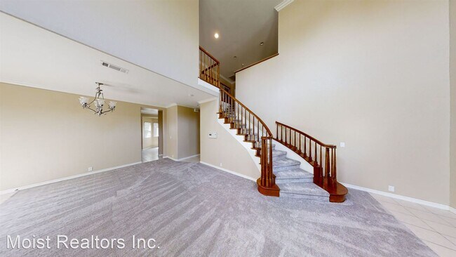 Building Photo - 4 br, 3 bath House - 12432 Fremont St