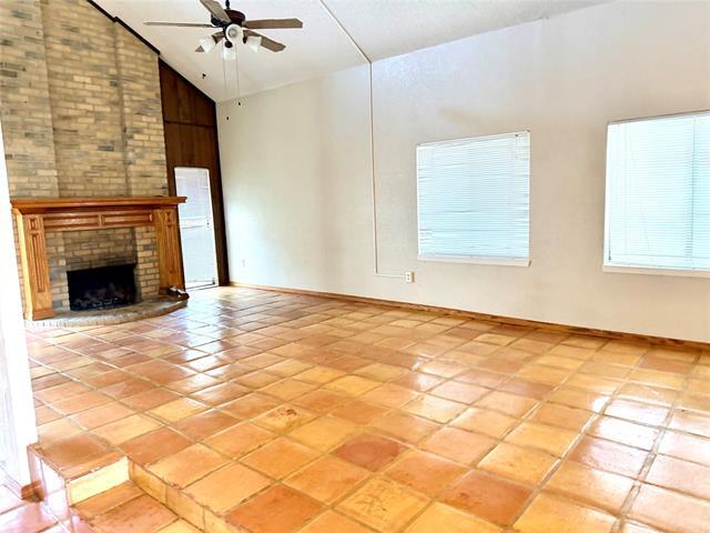 Foto del edificio - 3309 Ivanhoe Ln