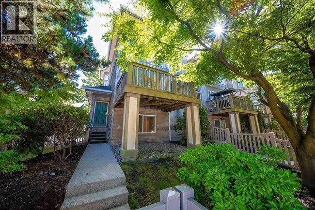 Photo du bâtiment - 3880 Westminster Hwy