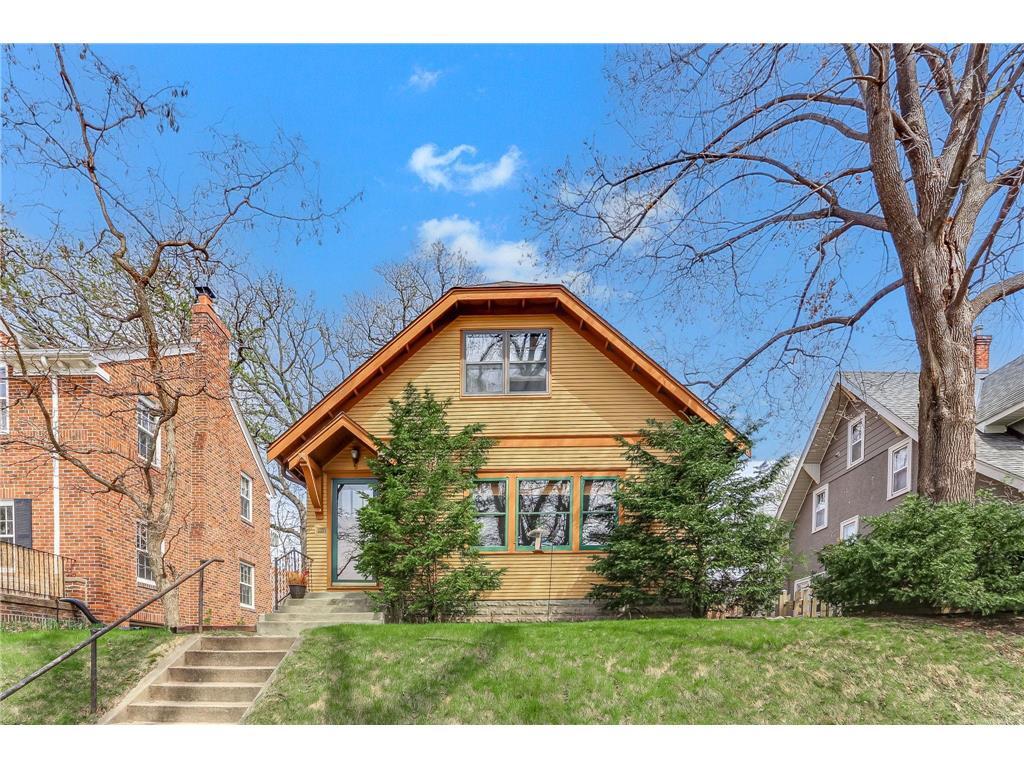 Primary Photo - 2235 Lincoln St NE
