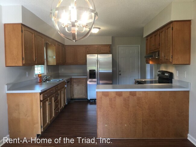 Foto del edificio - 3 br, 2 bath House - 6709 River Hills Drive