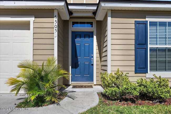 Building Photo - 65053 Lagoon Forest Dr