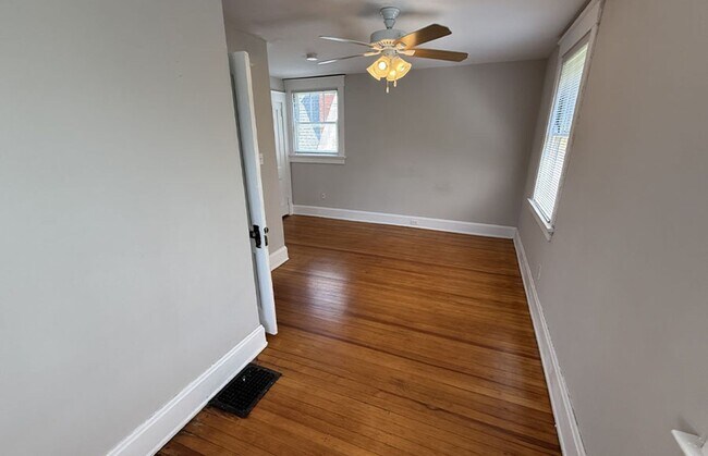 Foto del edificio - 2904 Jefferson Ave