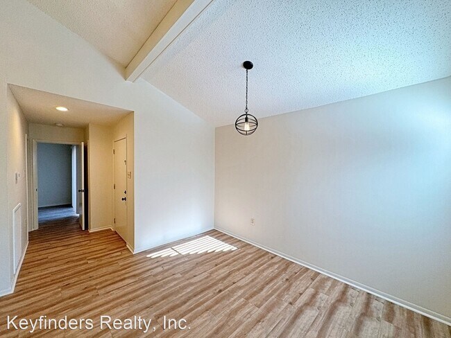 Foto del edificio - 2 br, 2 bath House - 7959 Pennth Ave Unit D