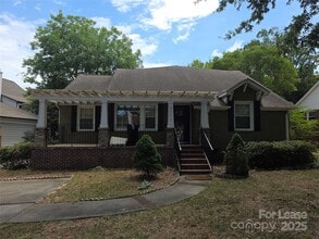 Building Photo - 3711 Park Rd
