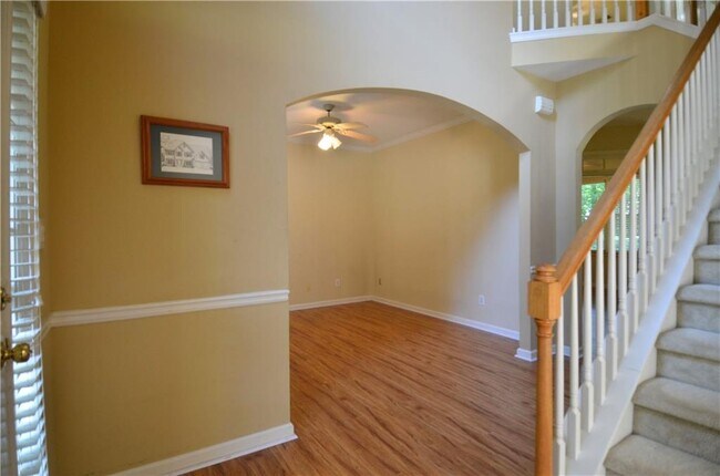 Building Photo - 2451 Prince Howard Trail