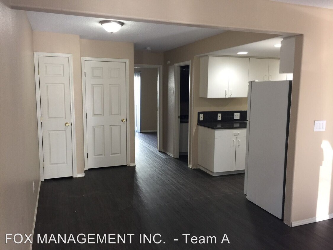 Primary Photo - 6130-6132 SE 128th Ave