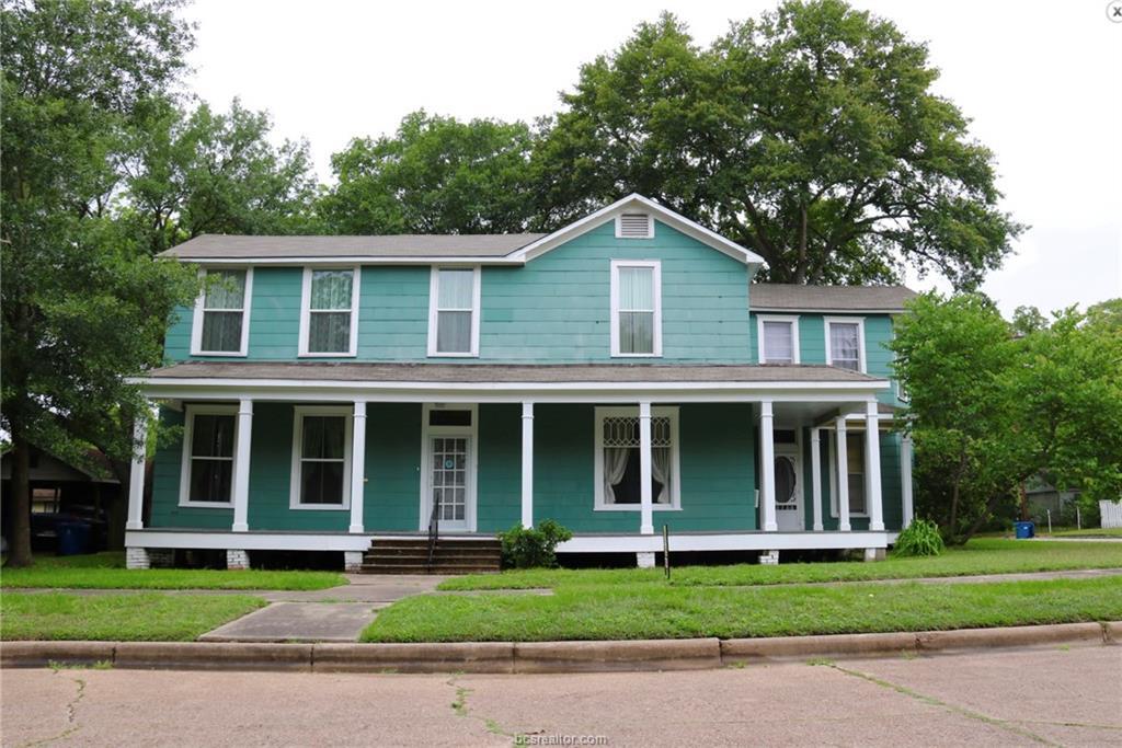 Primary Photo - 817 Holland St