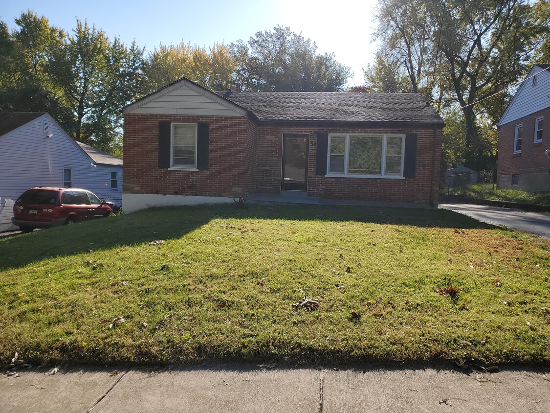 Primary Photo - 34 Williams Blvd