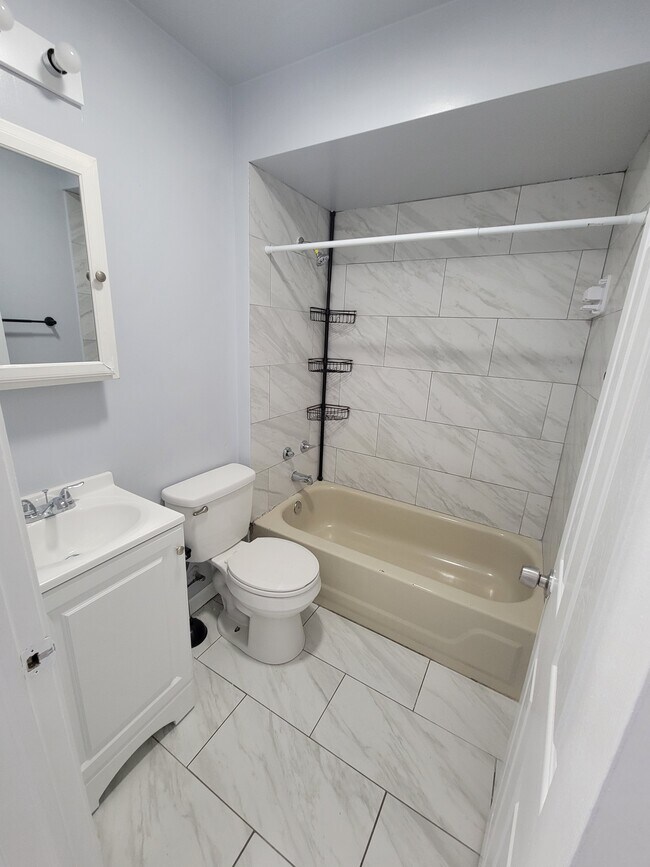 Foto del edificio - 4740 N Lavergne Ave