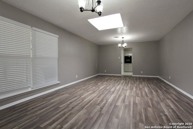 Building Photo - 9902 TIOGA DR