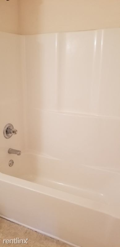 Building Photo - 2 br, 2 bath Condo - 163 Harvest Court