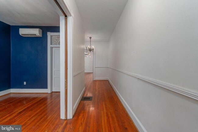 Foto del edificio - 216 E Biddle St