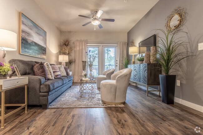 2 BR, 2 BA - 966 SF - Urban Oaks at Conroe