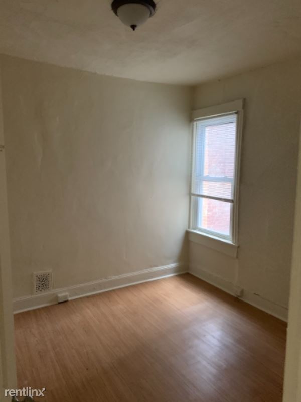 Building Photo - 4 br, 2 bath House - 21 N Smallwood St