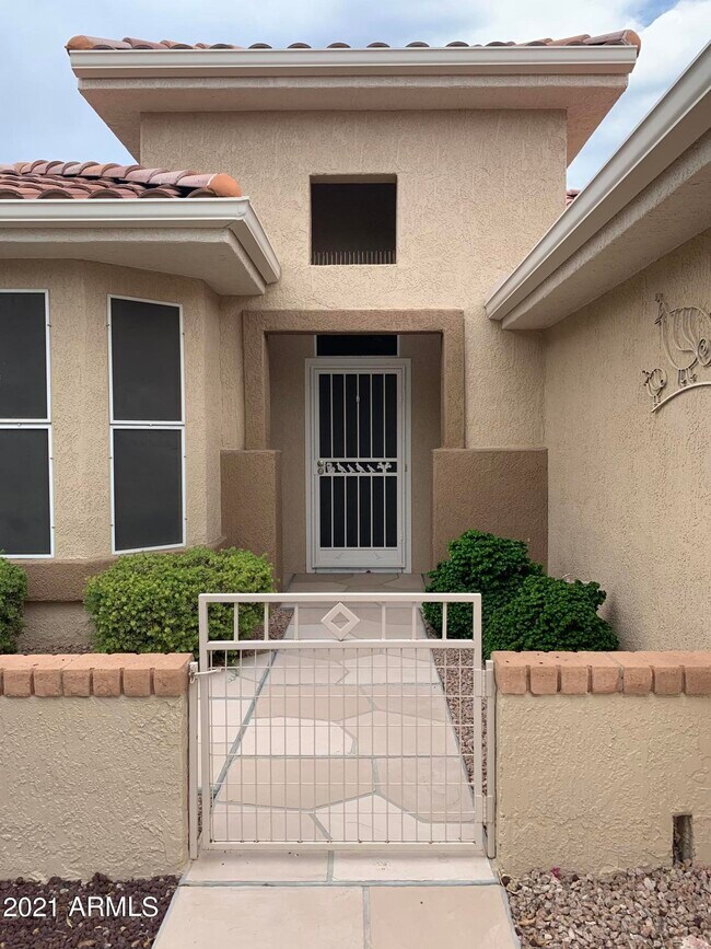 Foto del edificio - 15136 W Corral Dr