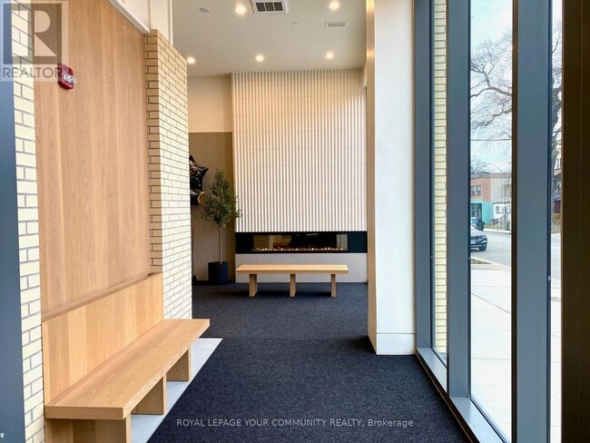 Building Photo - 495 Logan Ave