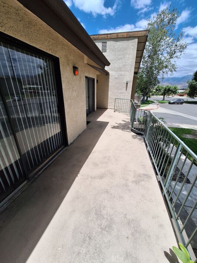 Foto del edificio - 1269 Edwards St