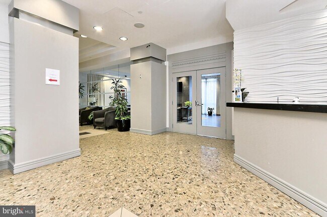 Foto del edificio - 880 N Pollard St