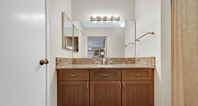 Foto del edificio - 5460 White Oak Ave