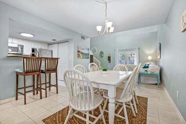 Building Photo - Seagate 2