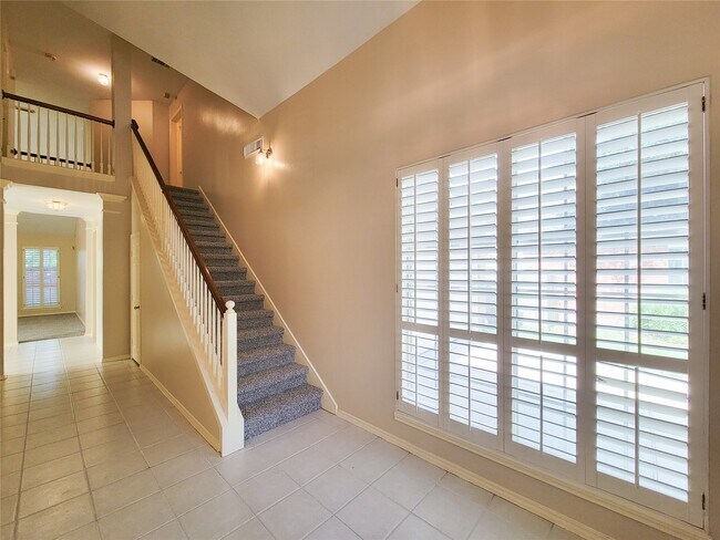 Foto del edificio - 4106 Creek Ridge Ln