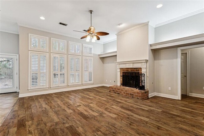 Foto del edificio - 2088 Timbercreek Ln