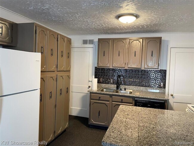 Foto del edificio - 4335 Territorial Rd