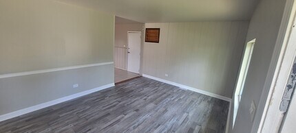 Building Photo - 4442 Ascot Ct