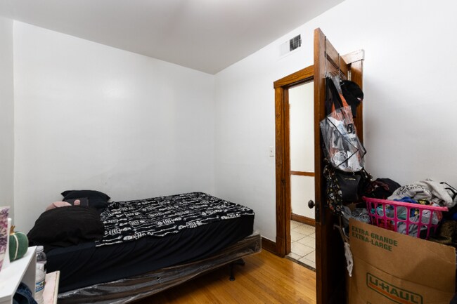 Foto del edificio - 4011 S Talman Ave