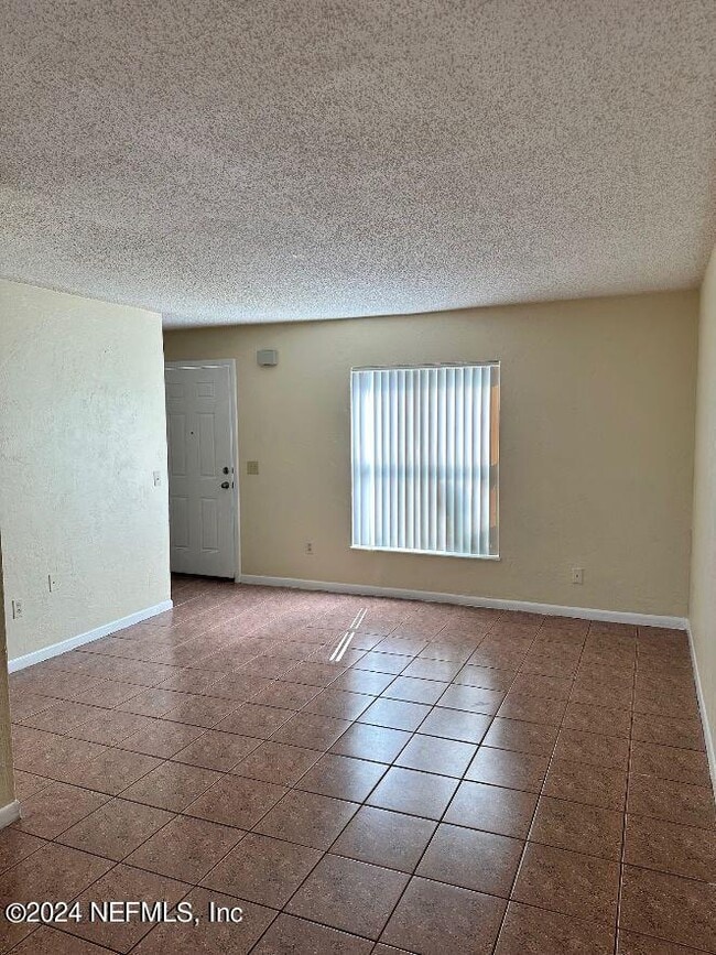 Building Photo - 60 Masters Dr