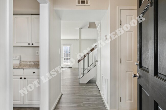Foto del edificio - 805 Biltmore Dr